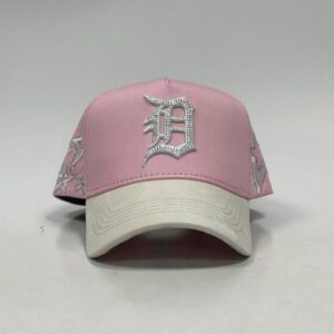 DETROIT PINK
